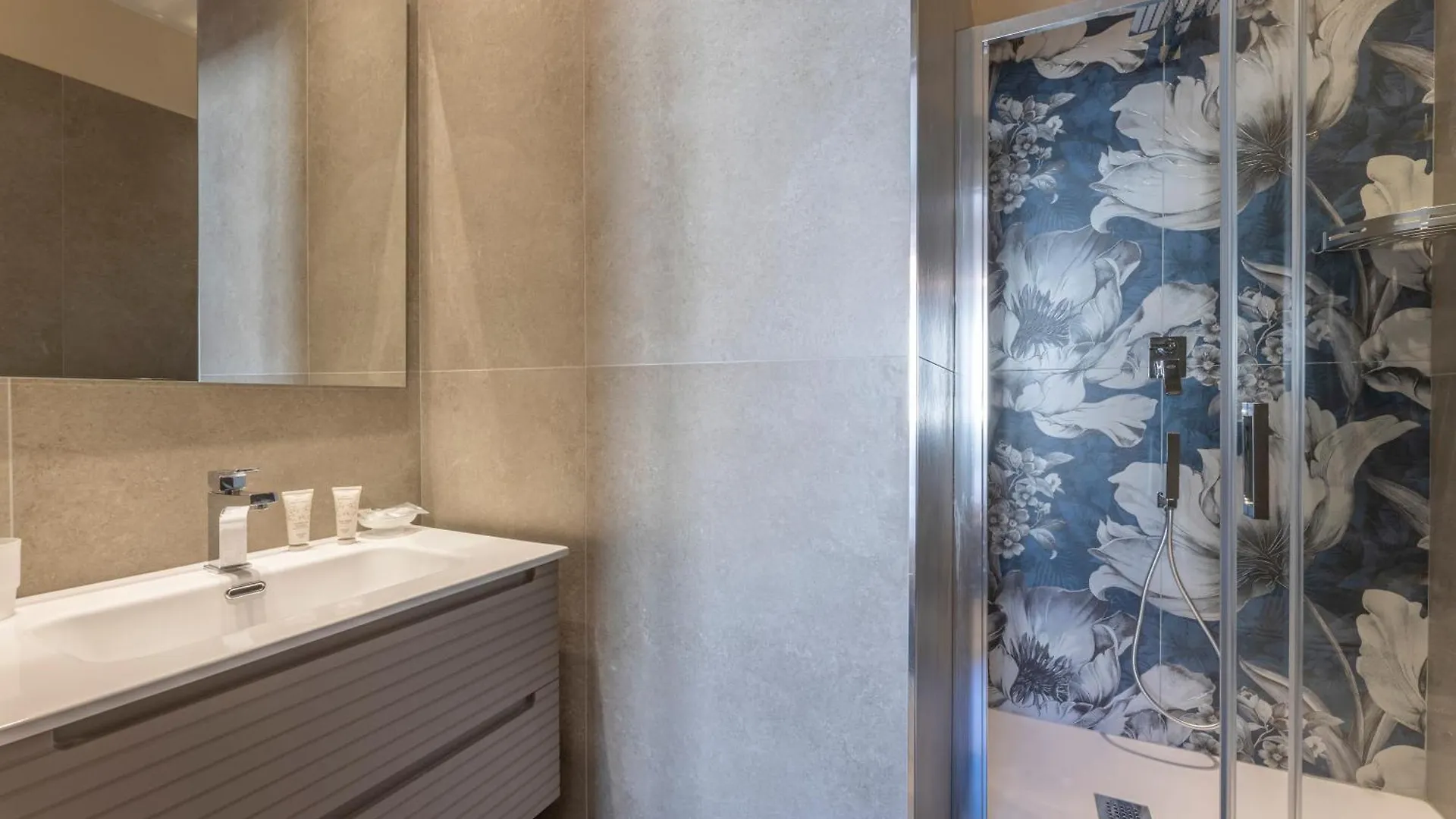 Affittacamere Ilenia'S Boutique Rooms Follonica Italia