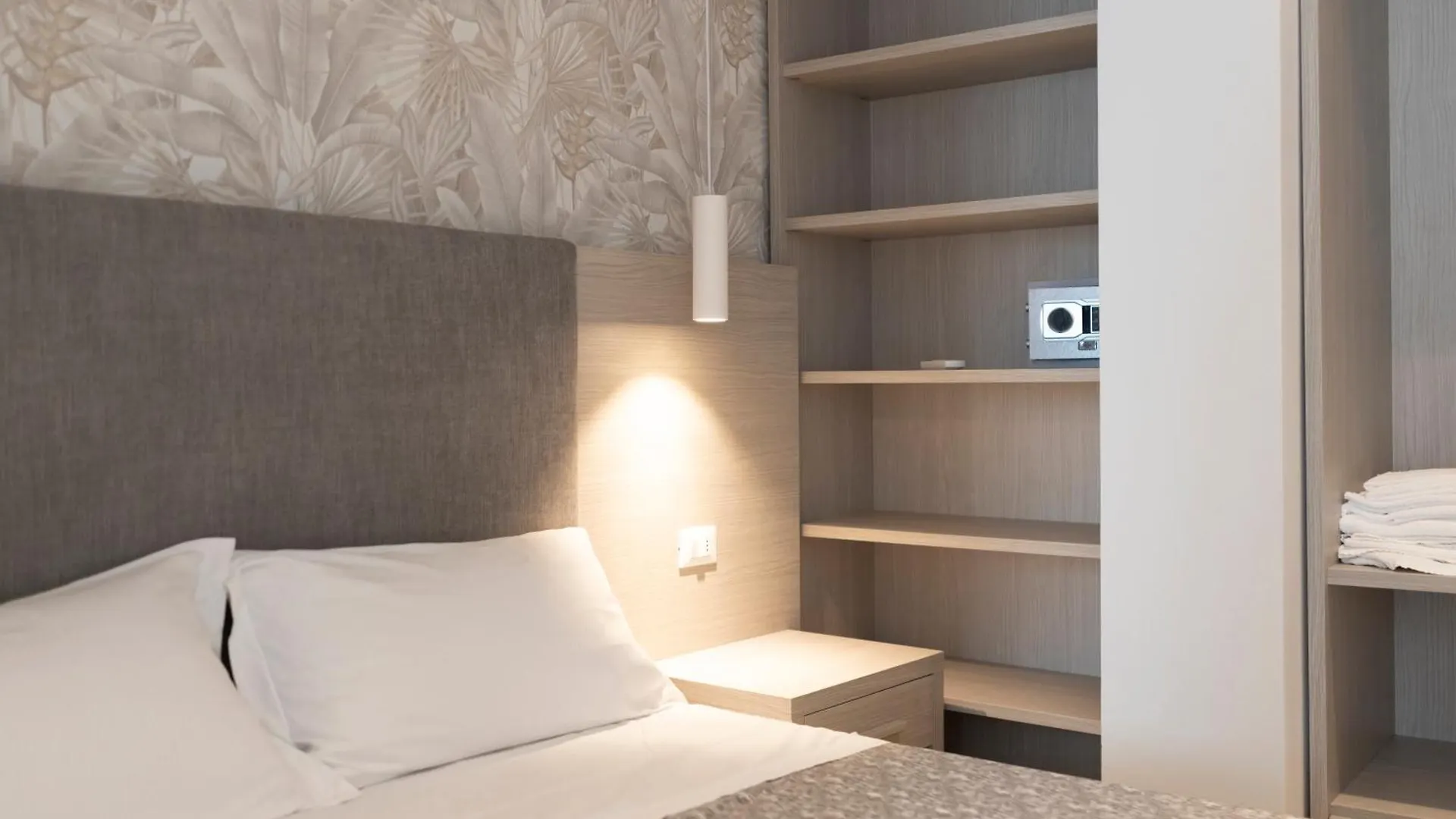Affittacamere Ilenia'S Boutique Rooms Follonica