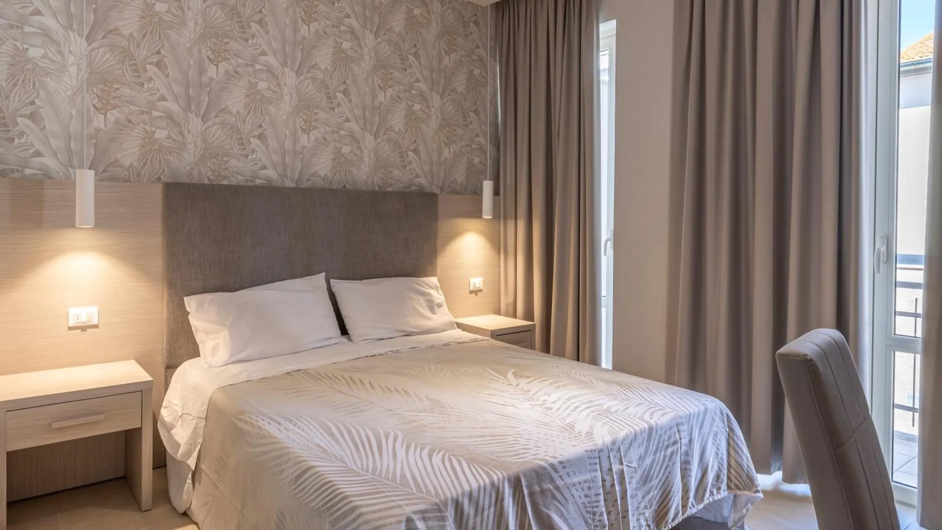 Affittacamere Ilenia'S Boutique Rooms Follonica