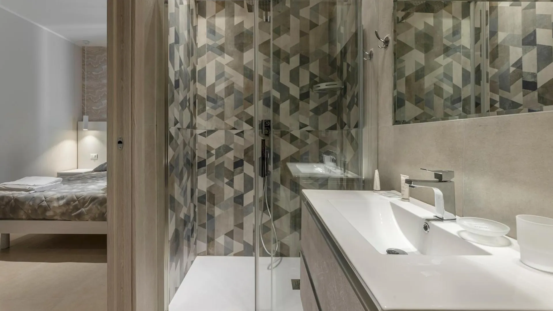Ilenia'S Boutique Rooms Follonica